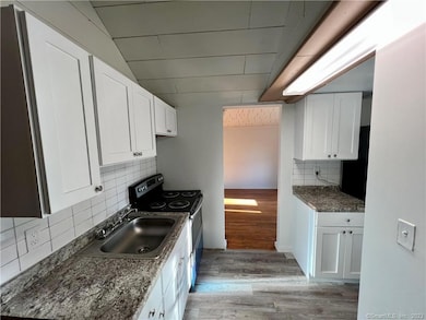 39 Waterbury Rd unit E3, Prospect, CT 06712 - photo 4