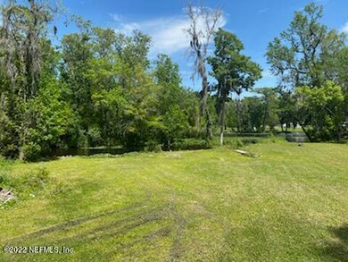 5903 Hyde Park Cir, Jacksonville, FL 32210 - photo 4