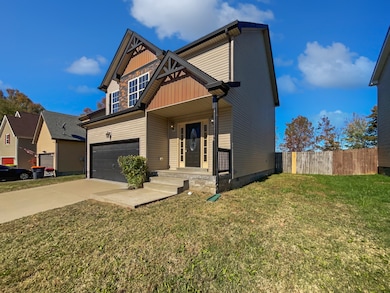 743 Sleek Fox Dr, Clarksville, TN 37040 - photo 2