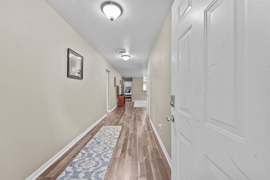 16771 Fallen Timbers Dr, Conroe, TX 77385 - photo 4