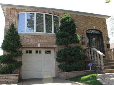 53 Lyon Place, Staten Island, NY 10314 - photo 2