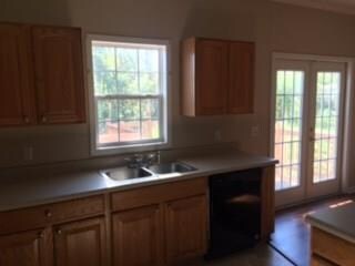 199 W Glyndale Cir, Brunswick, GA 31523 - photo 4