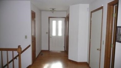 815 Ridge View Ln, Oregon, WI 53575 - photo 3