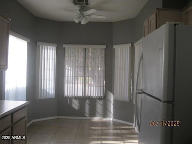 Bay window Kitchen