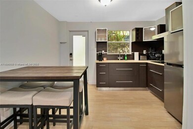 833 W 39th St unit 5, Miami Beach, FL 33140 - photo 6