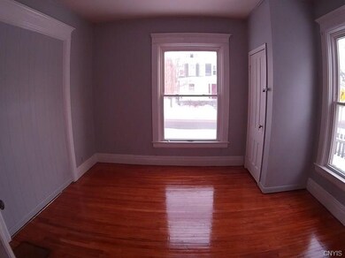 Apt 1 Bedroom
