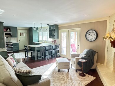 6802 Hogue Rd, Evansville, IN 47712 - photo 5