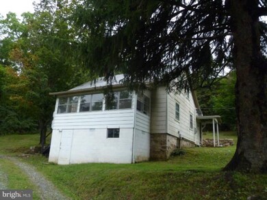 296 New Hope Rd, Berkeley Springs, WV 25411 - photo 3
