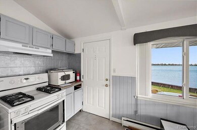 9287 N River Rd unit 1, Clay Township, MI 48001 - photo 6