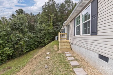 17 Ruff Rd, Leicester, NC 28748 - photo 2