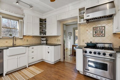 10-web-or-mls-21Whittier-16