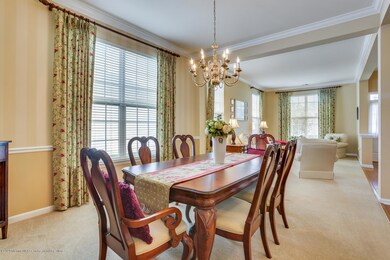 7 Red Coat Pl Allentown NJ-large-019-010