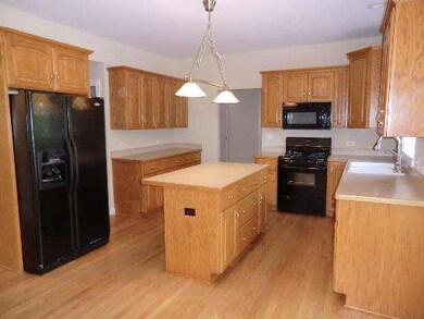 5340 Half Round Rd, Oswego, IL 60543 - photo 5