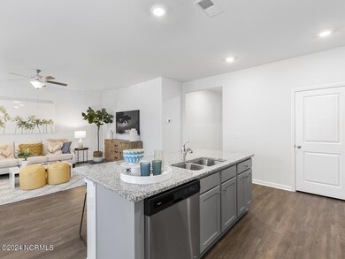 4124 Morning Light Dr SE unit 310, Bolivia, NC 28422 - photo 6