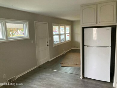 4805 Warbler Way, Louisville, KY 40213 - photo 7