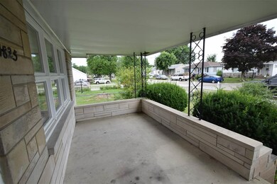 1825 S Biltmore Ave, Muncie, IN 47302 - photo 4