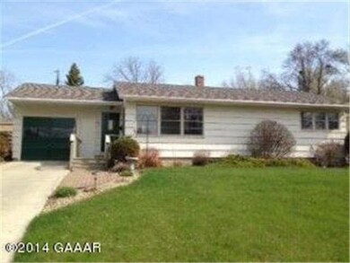 313 4th Ave NE, Glenwood, MN 56334 - photo 2