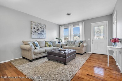 61 S Chestnut Ave, Whiting, NJ 08759 - photo 6