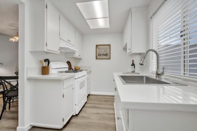 1912 Benita Dr unit 1, Rancho Cordova, CA 95670 - photo 4