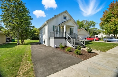 1019 Magnolia Ave, Joliet, IL 60432 - photo 2