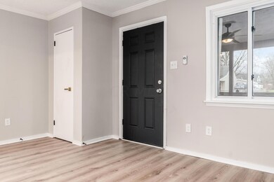 010__S - 907 Colgate Rd - 014