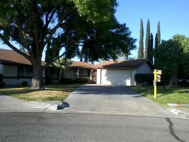 10606 Park View Cir, El Paso, TX 79935 - photo 2