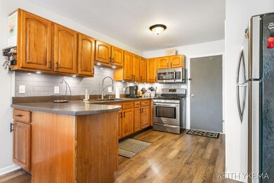 16-web-or-mls-6134-pebble-dr