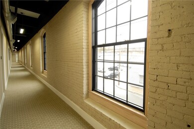 12 Eagle St unit 206, Providence, RI 02908 - photo 5