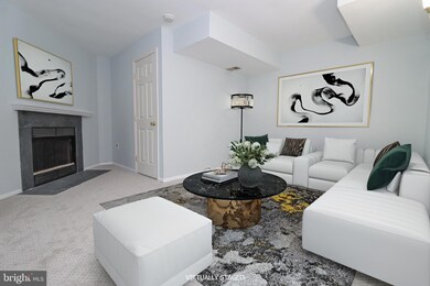 18242 Paladin Dr, Olney, MD 20832 - photo 4