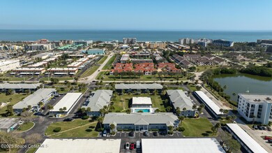 Walking distance to the beach