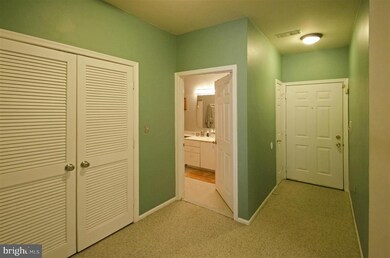 9127 Groffs Mill Dr unit 9127, Owings Mills, MD 21117 - photo 2