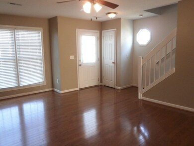 1039 Alexander Hamilton Ln, Harrisonburg, VA 22802 - photo 2