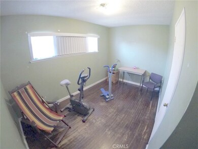 431 S Cliveden Ave, Compton, CA 90220 - photo 4