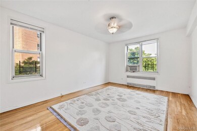 5601 Riverdale Ave unit 5P, Bronx, NY 10471 - photo 6