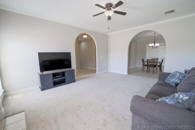 1117 S 35th St, Broken Arrow, OK 74014 - photo 5