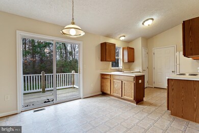 9614 Cortland Ln, Dunkirk, MD 20754 - photo 4