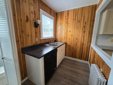 85 Maple St, Danielson, CT 06239 - photo 5