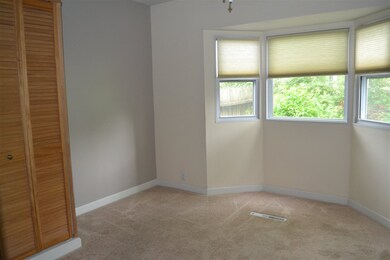 810 Elmwood Dr, West Lafayette, IN 47906 - photo 2