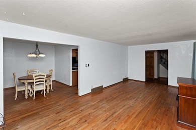 3029 SW 40th St, Des Moines, IA 50321 - photo 6