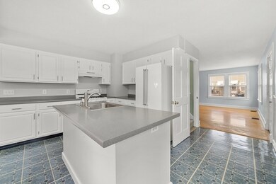 18 Varnum Rd, Dracut, MA 01826 - photo 7