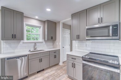 13820 Waverly Point Rd, Newburg, MD 20664 - photo 5