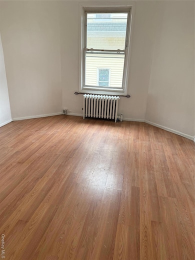 8718 95th St unit 2, Woodhaven, NY 11421 - photo 4