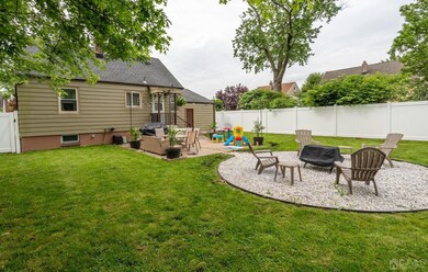 10 Moffett St, Fords, NJ 08863 - photo 6