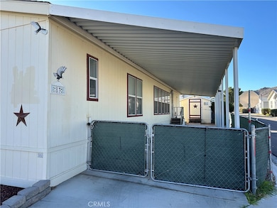 20843 Waalew Rd unit C83, Apple Valley, CA 92307 - photo 3