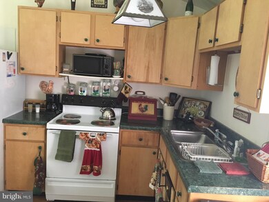 1467 Kilgore Rd, Paw Paw, WV 25434 - photo 5