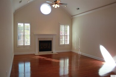 1123 Savannah Ln, Sevierville, TN 37862 - photo 5