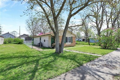 121 N 7th Ave, Beech Grove, IN 46107 - photo 5