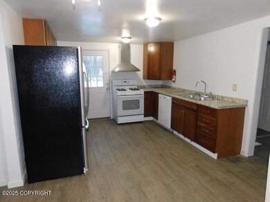 21923 Aurora Borealis Rd, Chugiak, AK 99567 - photo 4