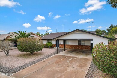 1215 W Tyson St-23