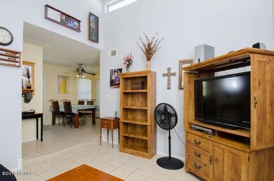 family room 2